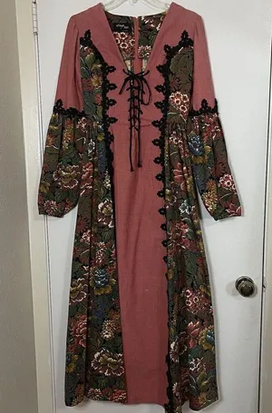 Gunne Sax Rare Vintage 1969 black label renaissance Tapestry Floral red dress thumbnail 1