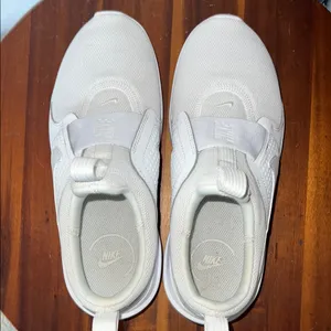 Nike White Slip-On Sneakers thumbnail 4