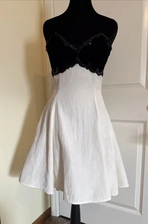 Vintage Jessica McClintock Gunne Sax 90's Black White Cocktail Dress Jr Size 7/8 thumbnail 1