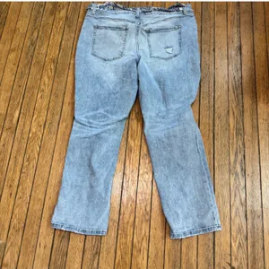 M‎ Jeans by Maurice's Distressed Denim Straight Leg Ankle Jeans 22W thumbnail 8