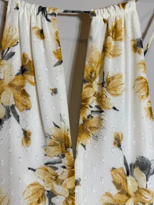 Hello Molly Just Us Floral Maxi Dress Womens Medium White Yellow Slits Open Back thumbnail 10