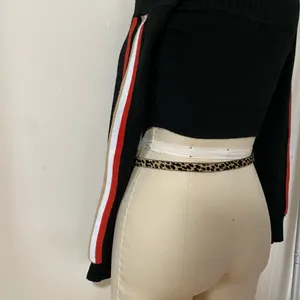 LF Cropped Off the shoulder Sweater thumbnail 11