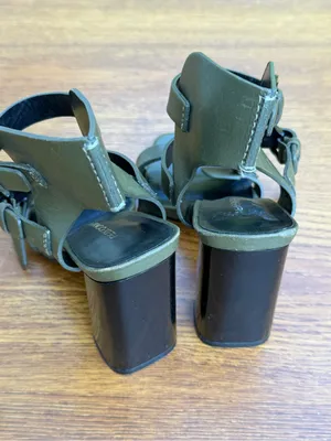 Rebecca Minkoff Leather Block Heel Sandals Women 6.5 Olive Green Buckle thumbnail 11