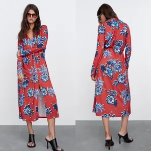 NWT Zara Printed Midi Dress‎ in Red size Small thumbnail 2
