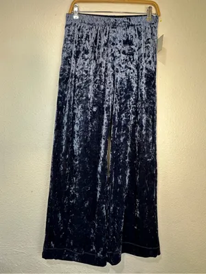 a new day Velvet Wide Leg Pants in Deep Navy thumbnail 3