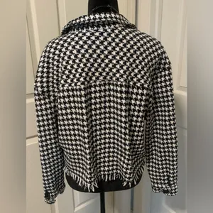 SO Houndstooth Fringe Trim Cropped Jacket Size XL thumbnail 3