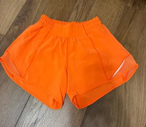 Lululemon Shorts Hotty Hot thumbnail 1
