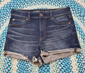 American Eagle Shorts‎ thumbnail 1
