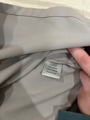FIGS Scrub Top thumbnail 2