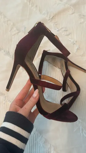 Steve Madden Velvet heels thumbnail 2