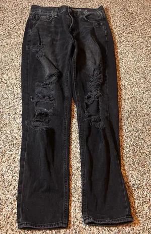American Eagle Mom Jeans‎ Black Distressed Ripped Denim Womens Size 4 Regular thumbnail 1