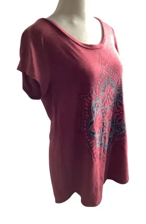 Lucky Brand Women's Burgundy Mandala Tee WORN ONCE thumbnail 1