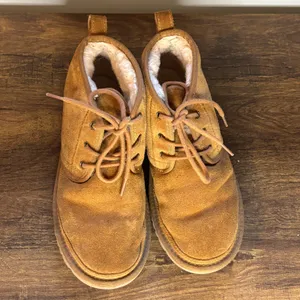 UGG Women's Neumel Chestnut Lace Up Boot - size 9 thumbnail 4