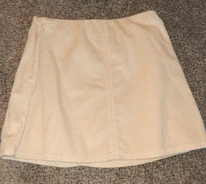 American Eagle Skirt NWT Cream thumbnail 1