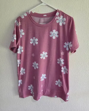 Women’s L Dusty Rose Floral Short Sleeve T-Shirt Scoop Neck thumbnail 1
