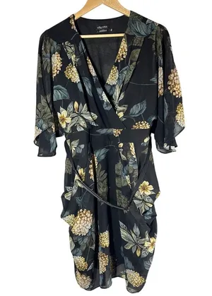 City Chic Ultra Glam Golden Hydrangea Floral Print Wrap Dress Size M/ 18 thumbnail 1