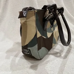 Luvali Changeable & Reversible Dark Brown Bag with Kaleidoscope/Jungle Cover thumbnail 8