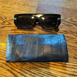 Feroce Black Beluga Sunglasses thumbnail 2