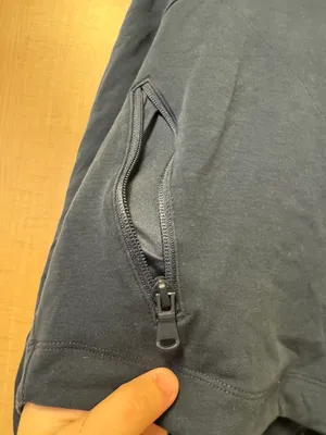 Athletic Fleece Crop thumbnail 4