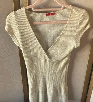 FINAL MARKDOWN Ribbed Knit Women's Top large thumbnail 1