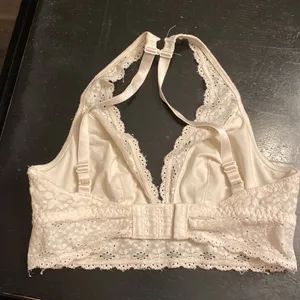Wacoal Cream Lace Bralette Size 34 thumbnail 10