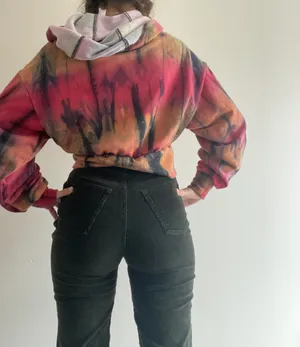 Indie Tie Dye Slightly Cropped Zippered Sweatshirt thumbnail 7