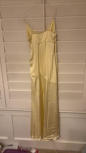 Wild Fable Maxi Dress satin yellow xs thumbnail 3
