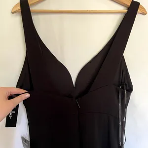 NWT Lulus black full length dress open back deep princess neckline size M thumbnail 4
