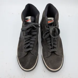 Nike Blazer Mid 77 Black Suede‎ Gum Sole Womens Sneakers 917862-003 Size 9 thumbnail 4