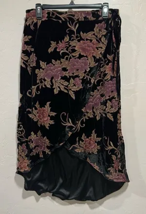 Miami by Francescas Black Velvet Floral High Low Skirt thumbnail 1