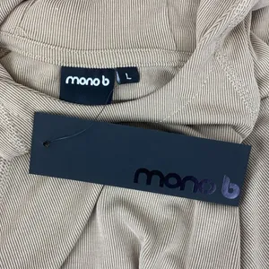Mono B Tan Ribbed Full Out Barre Print Long sleeve Hoodie Crop Top NEW L thumbnail 5