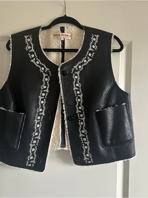 NWT Free People Travelers Reversible Black Leather Vest thumbnail 6