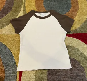 Brandy Melville Bella Tee Ribbed Short Sleeve Crop Top White Brown One Size thumbnail 1