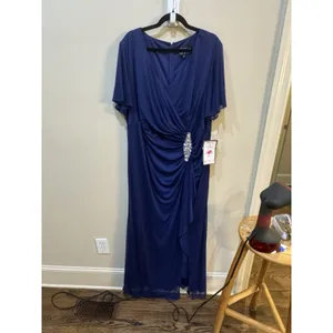 Alex Evenings Long Surplice Neckline Mother of The Bride Dress Violet Mesh thumbnail 3