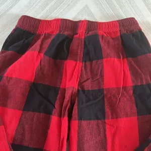 Old Navy Women’s Red & Black Check Pajama Pants - Size S thumbnail 6