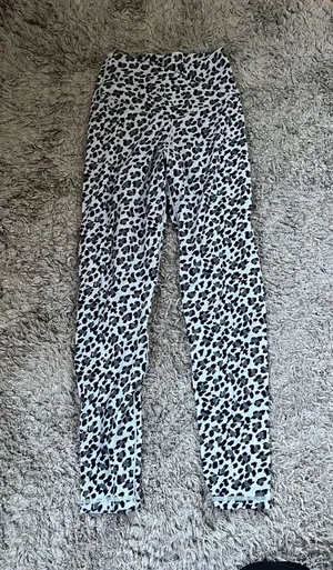 Aerie Leggings thumbnail 1