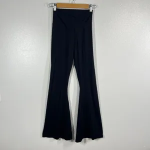 OFFLINE By Aerie Real Me High Waisted‎ V-Shape Crossover Waist Flare Leggings M thumbnail 3