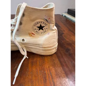 Converse Chuck Taylor All‎ Star High Top Butterfly Embroidered Cream A05979C 8.5 thumbnail 7