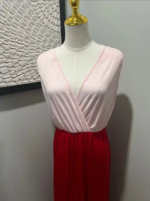 Elegant Two-Tone Pink and Red V-Neck Maxi Dress thumbnail 2
