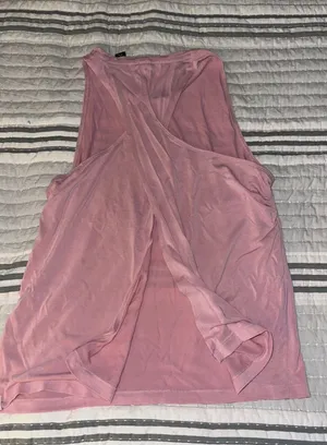 Victoria's Secret Workout Tank thumbnail 3