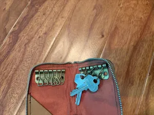 Vintage Non-Signe Genuine Cowhide 12-Key Zip Wallet Pouch thumbnail 2