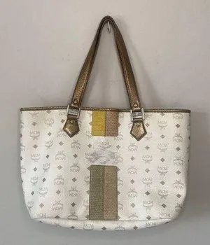 MCM Princess Lion White Shoulder Tote thumbnail 1