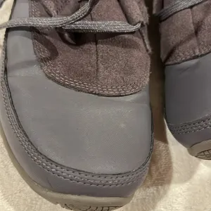 The North Face Women's Nuptse Purna Boot Size 8 Waterproof Faux Fur Gray Suede thumbnail 13