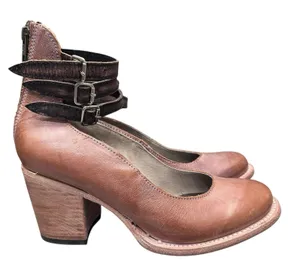 Freebird by Steven Women's Randi Boots – Size 9 – Distressed Leather Block‎ Heel thumbnail 1