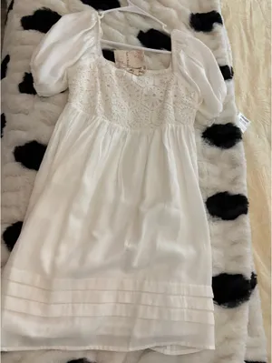 White mini Dress Size M thumbnail 1