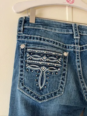 Miss Me Woman’s Jeans Size 28 Bootcut -See Fix By Zipper thumbnail 12