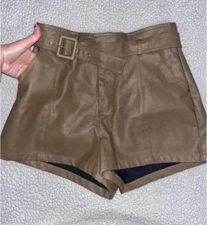 Gilli Faux Leather Shorts Tan Size M thumbnail 2