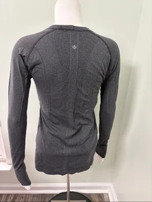 Lululemon run swiftly gray black long sleeve top 8 thumbnail 12