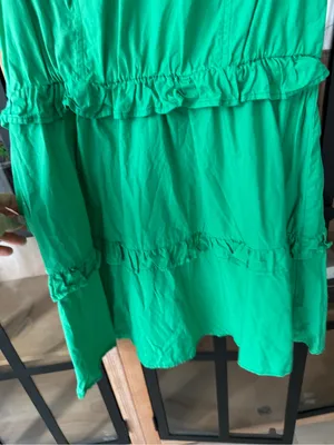 Kelly green masters ruffle mini dress short sleeve tiered high neck collar thumbnail 4