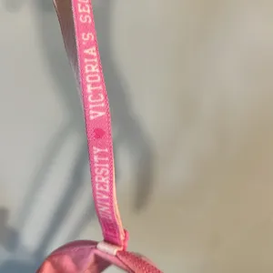Victorias Secret PINK Bra thumbnail 3